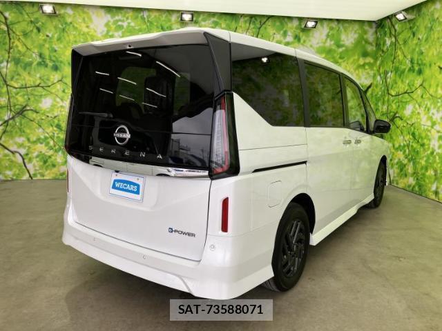 Nissan SERENA 2026-07 8877507-2