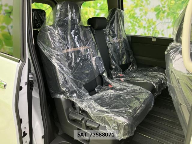 Nissan SERENA 2026-07 8877507-4