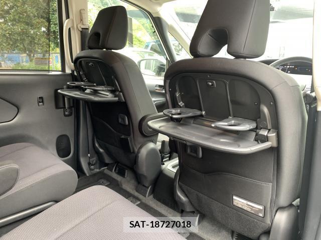 Nissan SERENA 2018-12 8877582-13