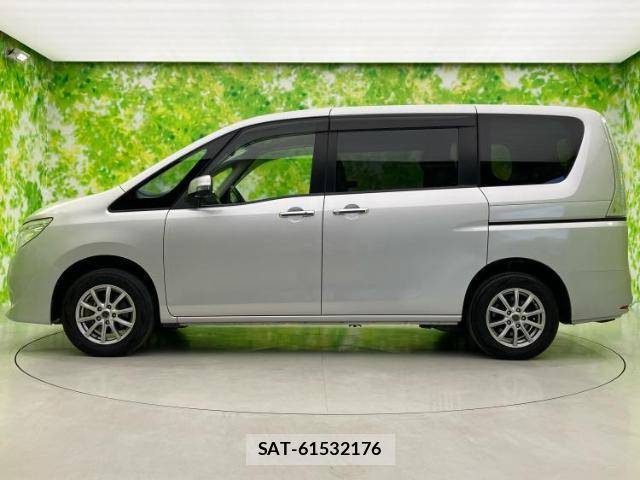 Nissan SERENA 2015-09 8878084-1