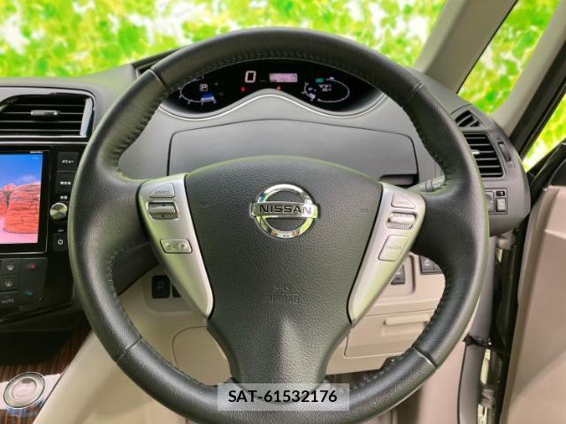 Nissan SERENA 2015-09 8878084-14