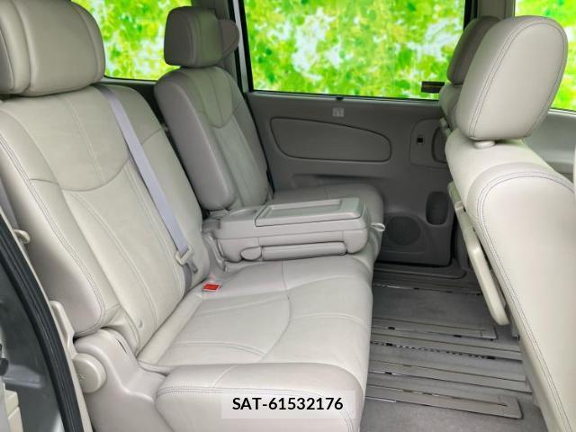 Nissan SERENA 2015-09 8878084-4