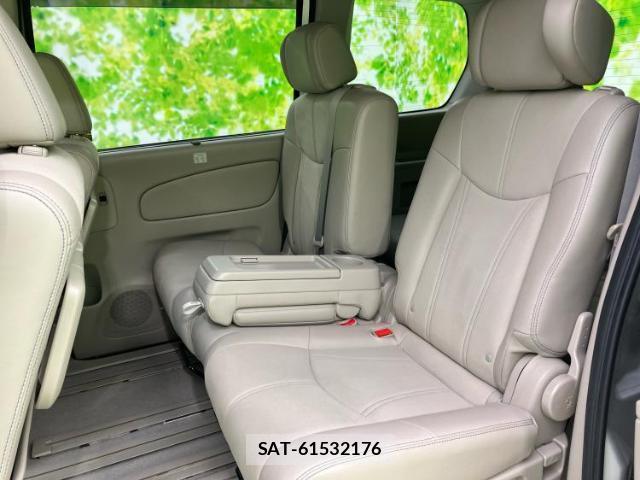 Nissan SERENA 2015-09 8878084-7