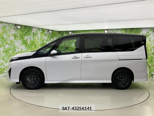 Nissan SERENA 2026-07 8878142-1