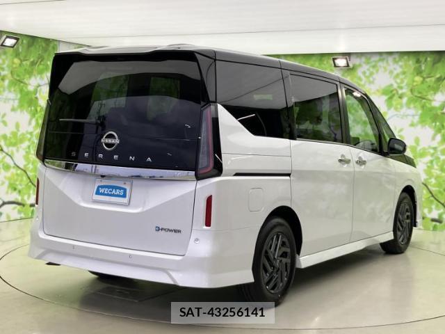 Nissan SERENA 2026-07 8878142-2