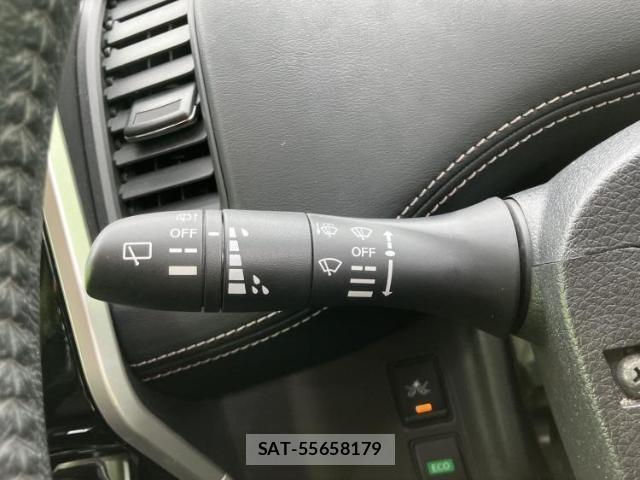 Nissan SERENA 2019-06 8878179-16