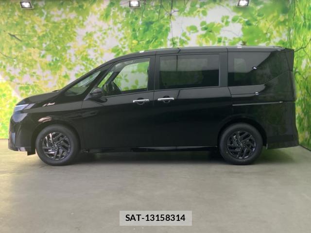 Nissan SERENA 2026-08 8878249-1