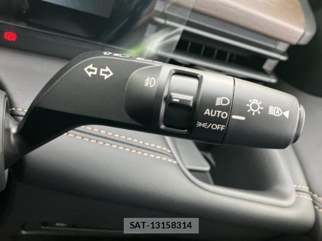 Nissan SERENA 2026-08 8878249-14