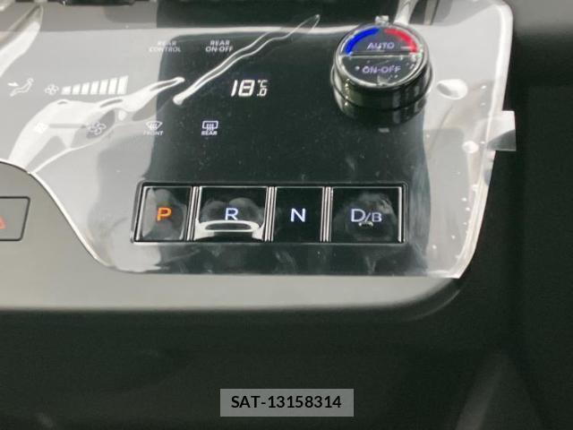 Nissan SERENA 2026-08 8878249-16
