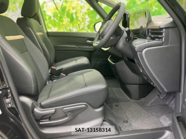 Nissan SERENA 2026-08 8878249-4