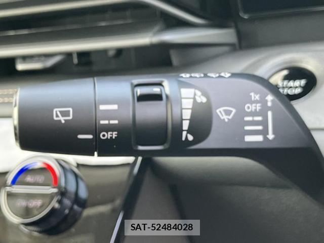 Nissan SERENA 2026-07 8878407-16