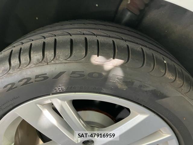 VolksWagen SHARAN 2020-01 8876556-5