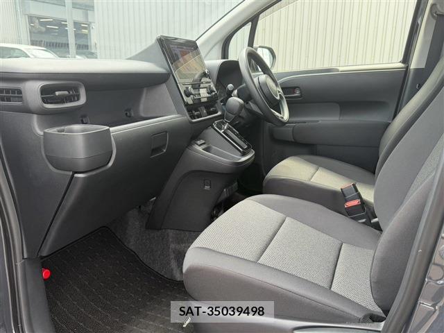 Toyota SIENTA 2024-05 8876134-11