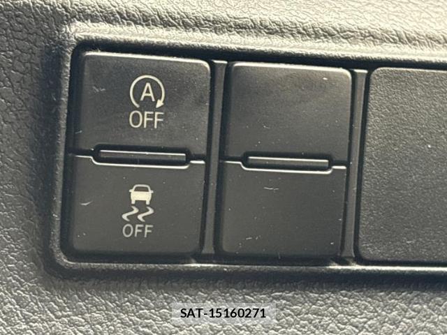 Toyota SIENTA 2020-06 8876139-15