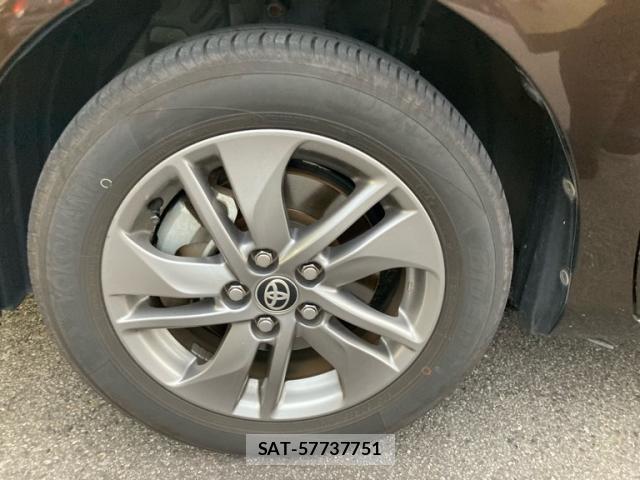 Toyota SIENTA 2019-10 8876303-5