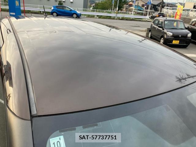 Toyota SIENTA 2019-10 8876303-6