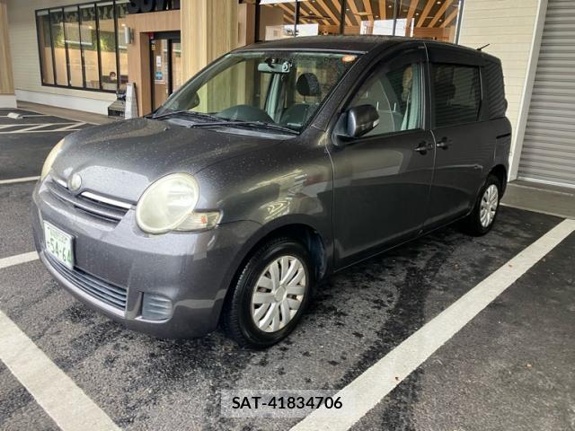 Toyota SIENTA 2008-01 8876438-1