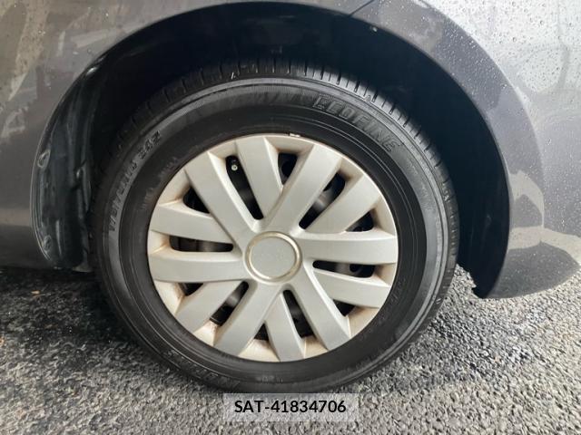 Toyota SIENTA 2008-01 8876438-12