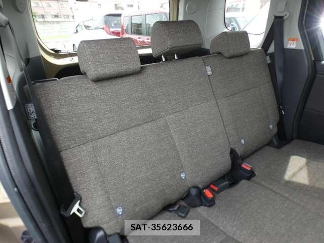 Toyota SIENTA 2023-10 8876483-5