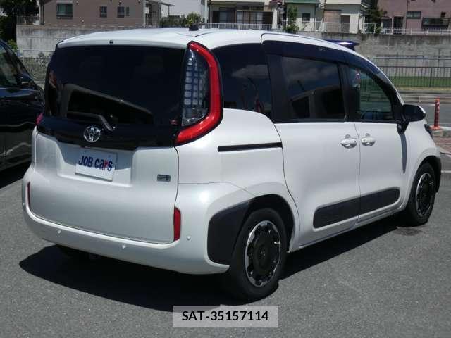 Toyota SIENTA 2023-03 8876484-3
