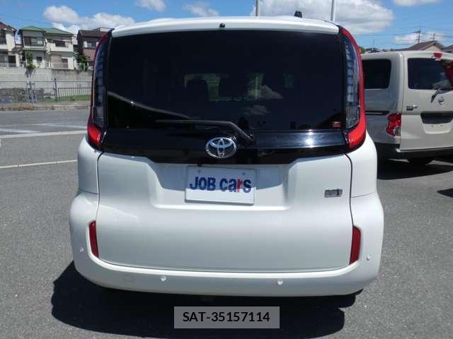 Toyota SIENTA 2023-03 8876484-4