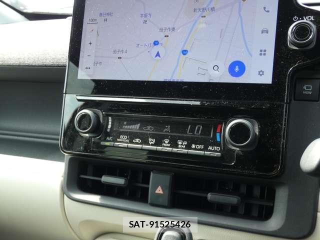 Toyota SIENTA 2024-02 8876489-3