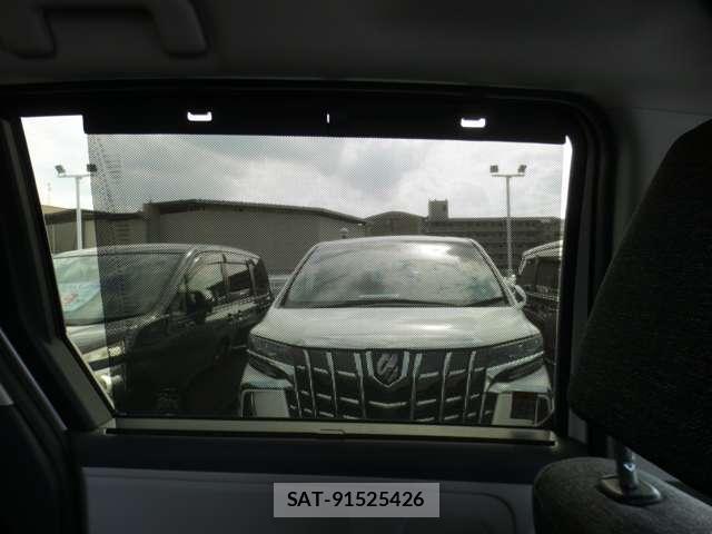 Toyota SIENTA 2024-02 8876489-4