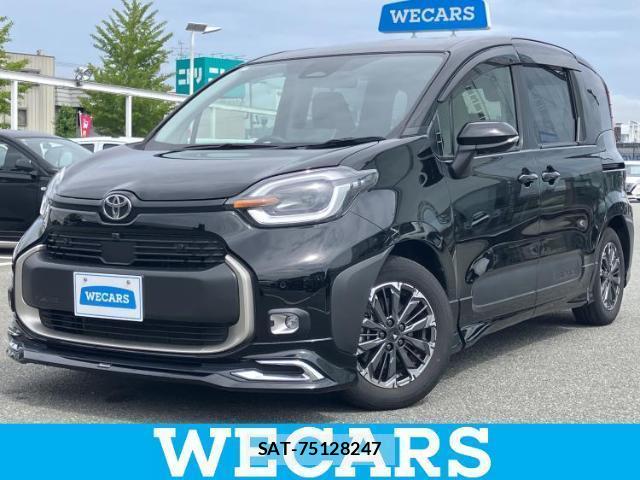 Toyota SIENTA 2023-10 8877069-0