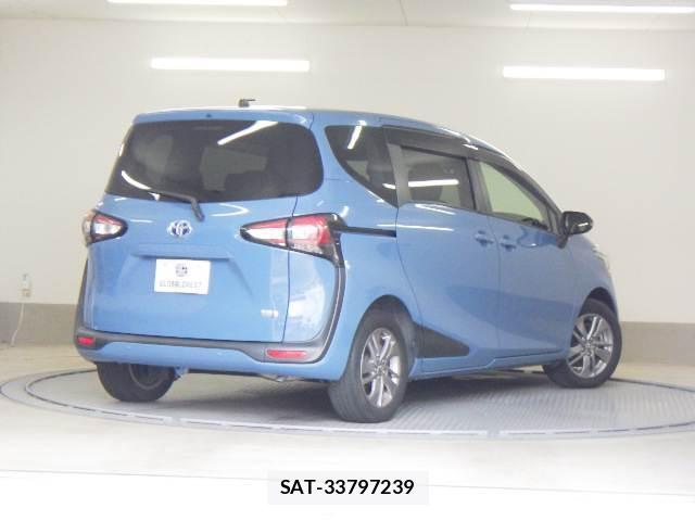 Toyota SIENTA 2021-11 8877076-1