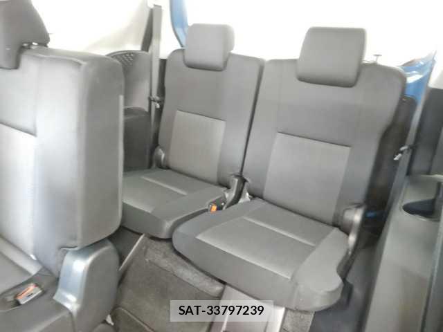 Toyota SIENTA 2021-11 8877076-18