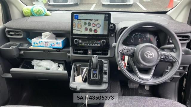 Toyota SIENTA 2026-01 8877106-2
