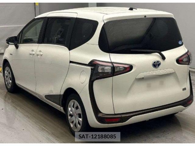 Toyota SIENTA 2017-09 8877711-1