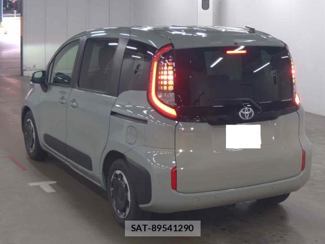 Toyota SIENTA 2023-01 8877772-1