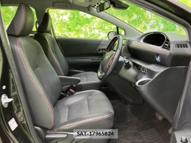 Toyota SIENTA 2017-09 8878052-3