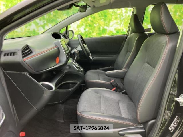 Toyota SIENTA 2017-09 8878052-6