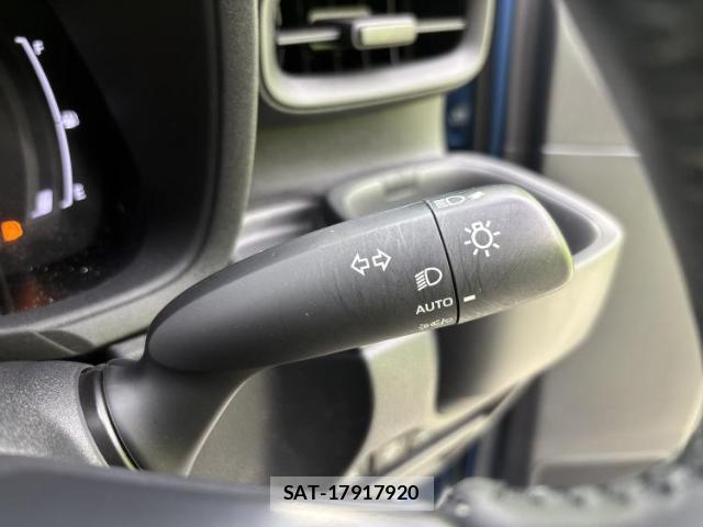 Toyota SIENTA 2024-03 8878082-15