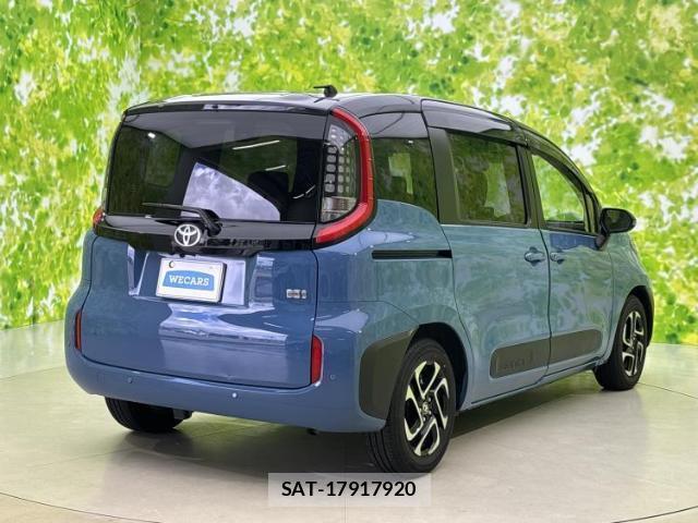 Toyota SIENTA 2024-03 8878082-2