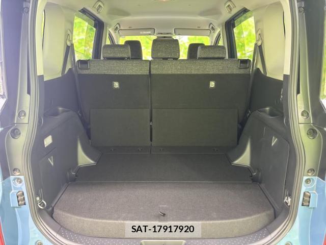 Toyota SIENTA 2024-03 8878082-7