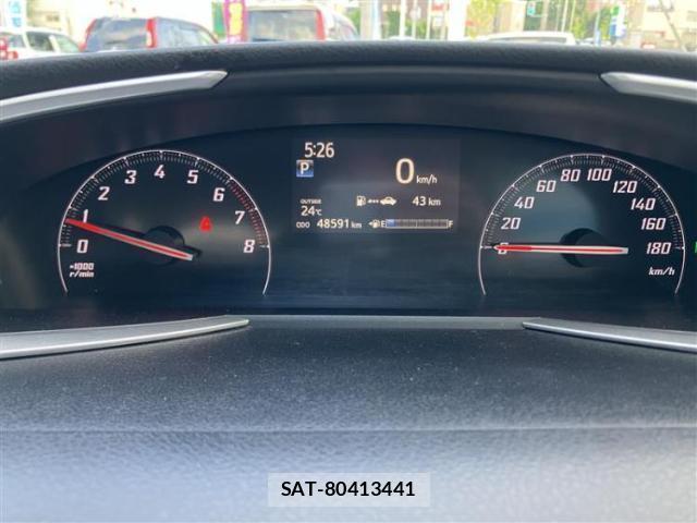 Toyota SIENTA 2021-12 8878315-11