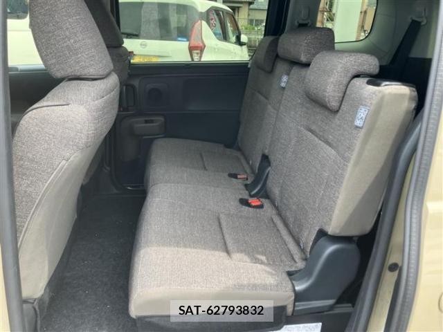 Toyota SIENTA 2023-10 8878321-5