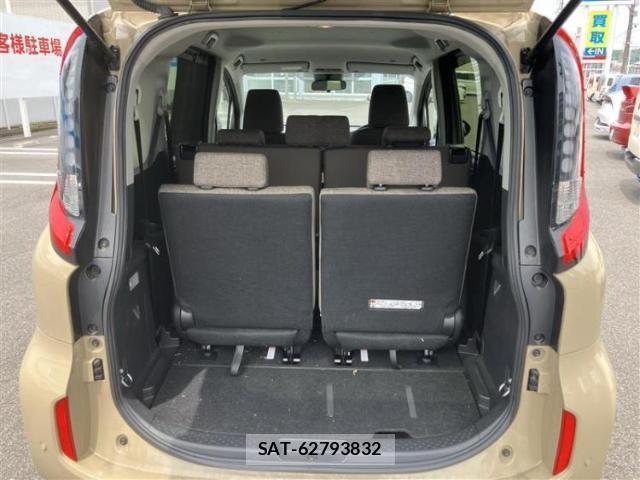 Toyota SIENTA 2023-10 8878321-6