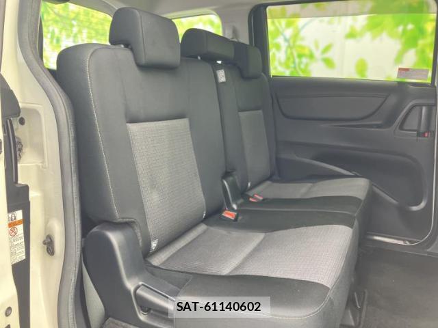 Toyota SIENTA 2020-02 8878365-4