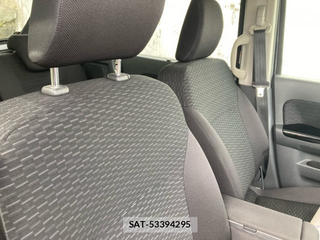 Suzuki SPACIA 2013-09 8876421-11