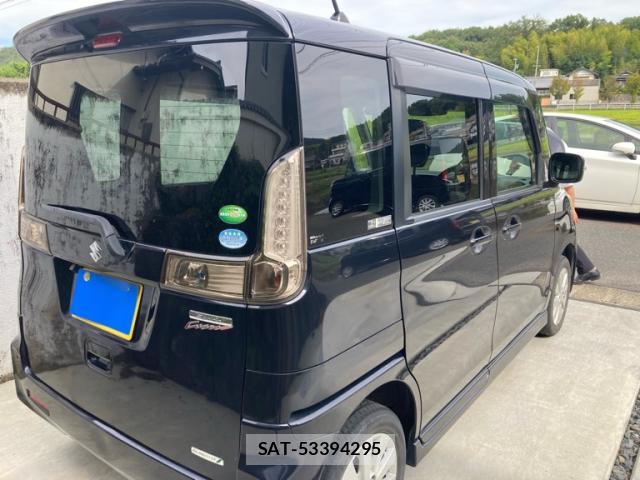 Suzuki SPACIA 2013-09 8876421-13