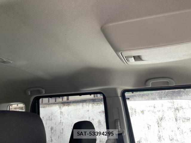 Suzuki SPACIA 2013-09 8876421-14