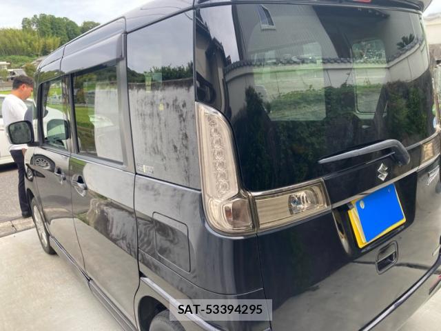 Suzuki SPACIA 2013-09 8876421-2