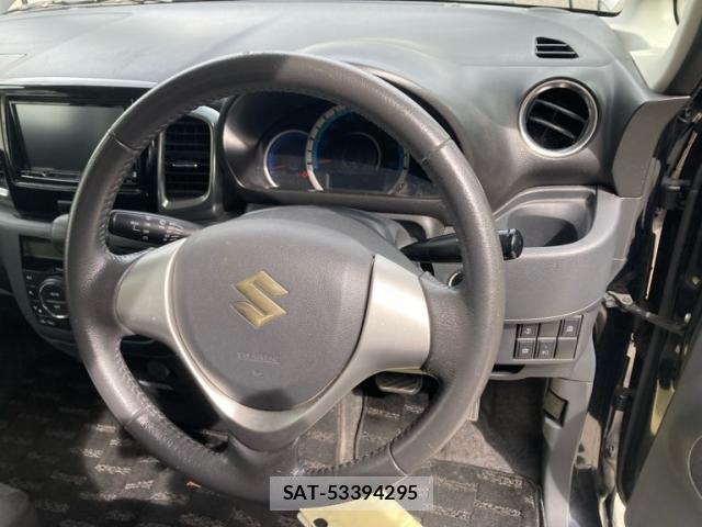 Suzuki SPACIA 2013-09 8876421-9