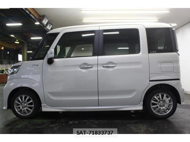 Suzuki SPACIA 2020-12 8876706-7