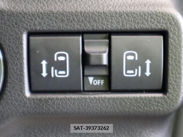 Suzuki SPACIA 2026-03 8877302-4