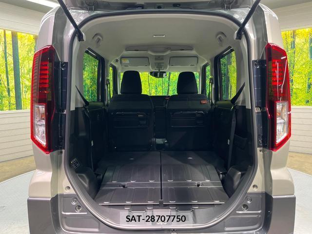Suzuki SPACIA 2025-08 8877908-9